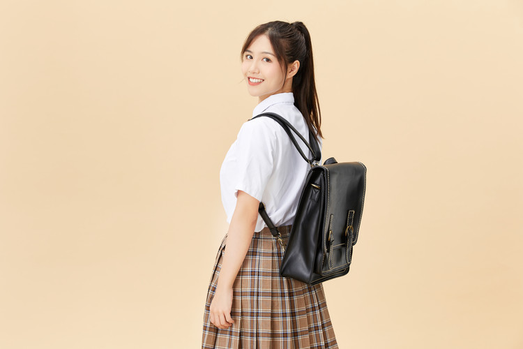 四川希望汽车学校电商_四川希望汽车职业学校是公办还是民办